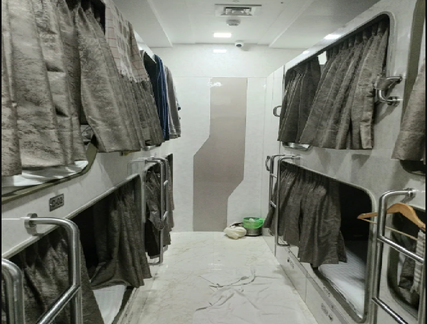 1 x Male Dormitories AC